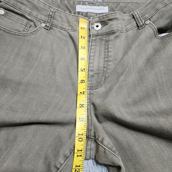 Chicos Platinum Womens Jeans 2 Short US 12 Brown Ultimate Fit Barely Flare 36x30 - Picture 6 of 11